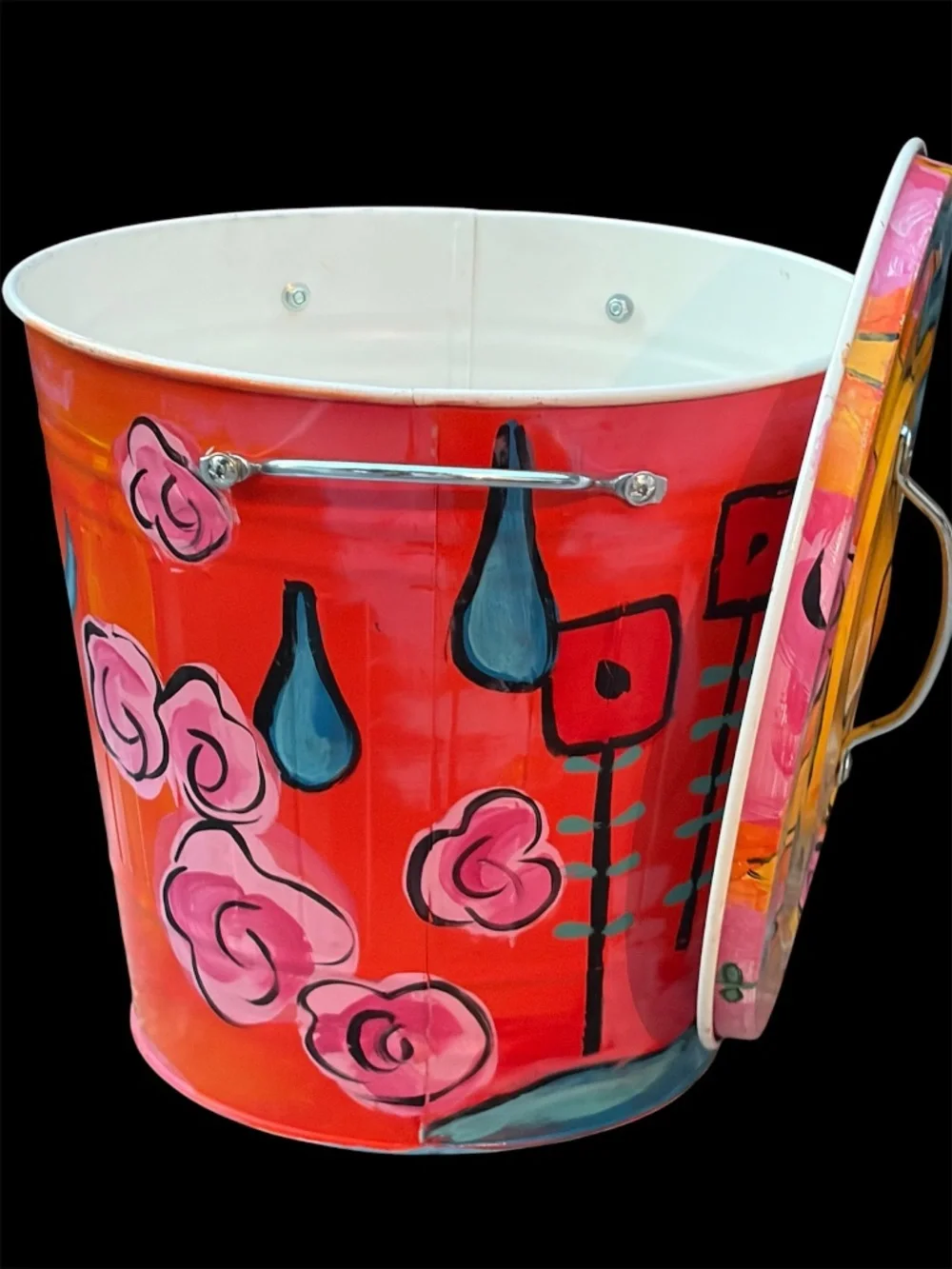 Hand Painted 4gal. (by seller.) Metal Garbage/Trash  Can with Lid